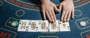 Gemiddeld verlies van €143 per maand door Nederlanders bij online casino's met licentie.