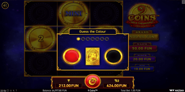 <strong>Low – 50x:</strong> Je krijgt 2 gouden en 1 rood muntstuk op de middelste rij.