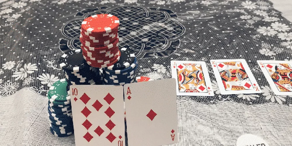 Classic Fruit Style Royal Joker